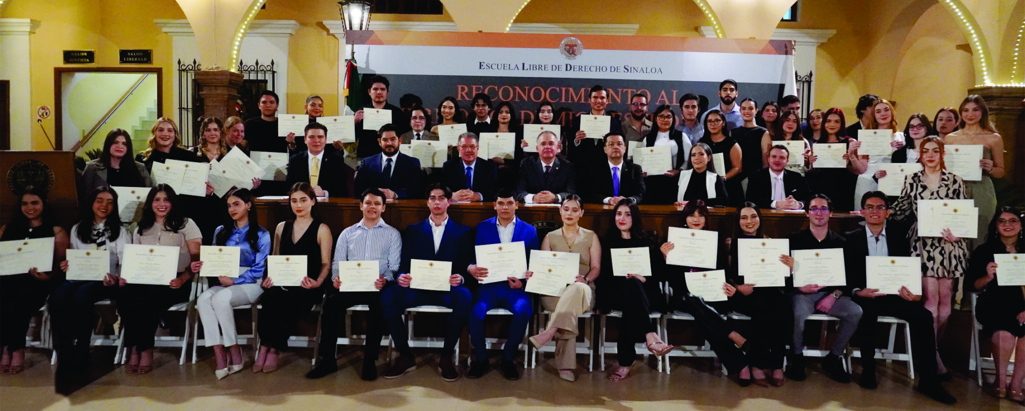 49 Estudiantes reciben el Reconocimiento al Mérito Académico ...
